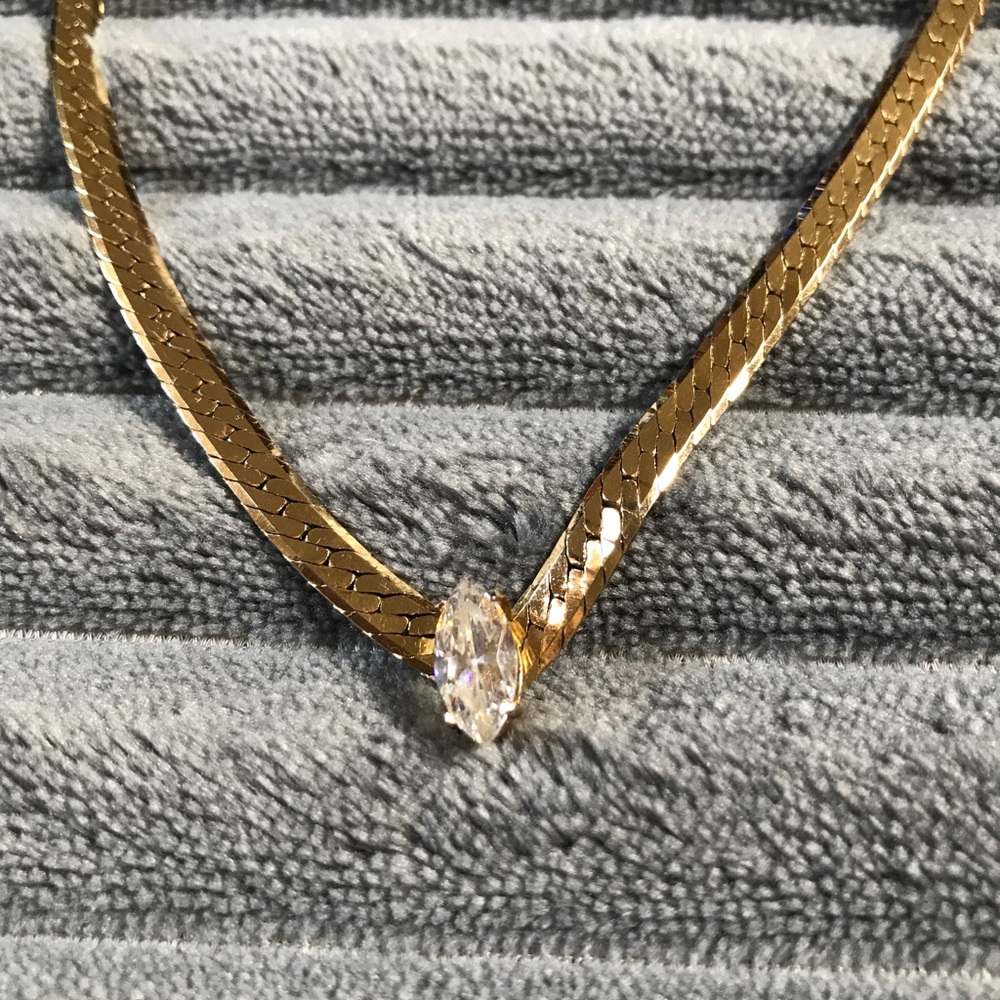Necklace with large cubic zirconium gem